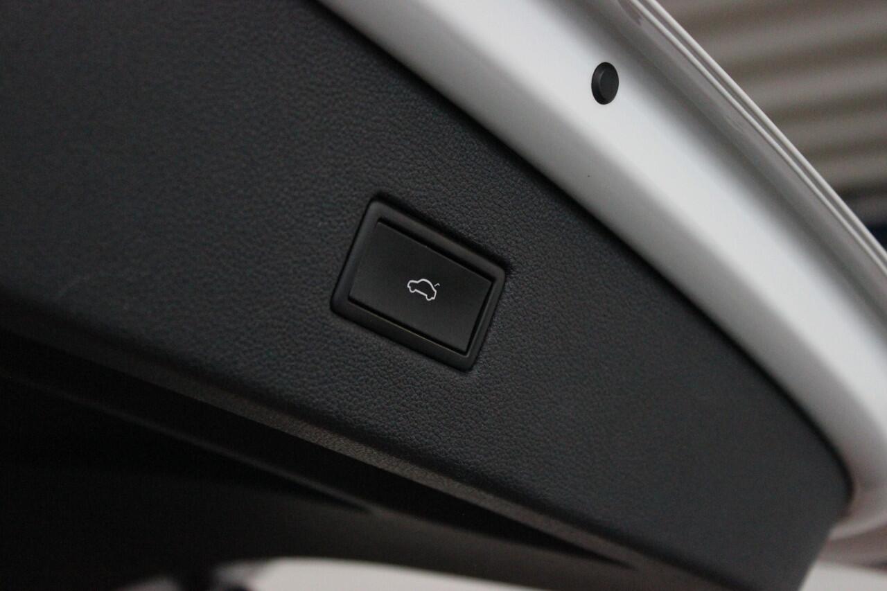 Seat Tarraco 1.5 TSI FR Business Intense Pano | Trekhaak | 360° Camera | Beats | Stoel/Stuurverw. | Keyless | Carplay | Full LED | 20" LMV | PDC V+A