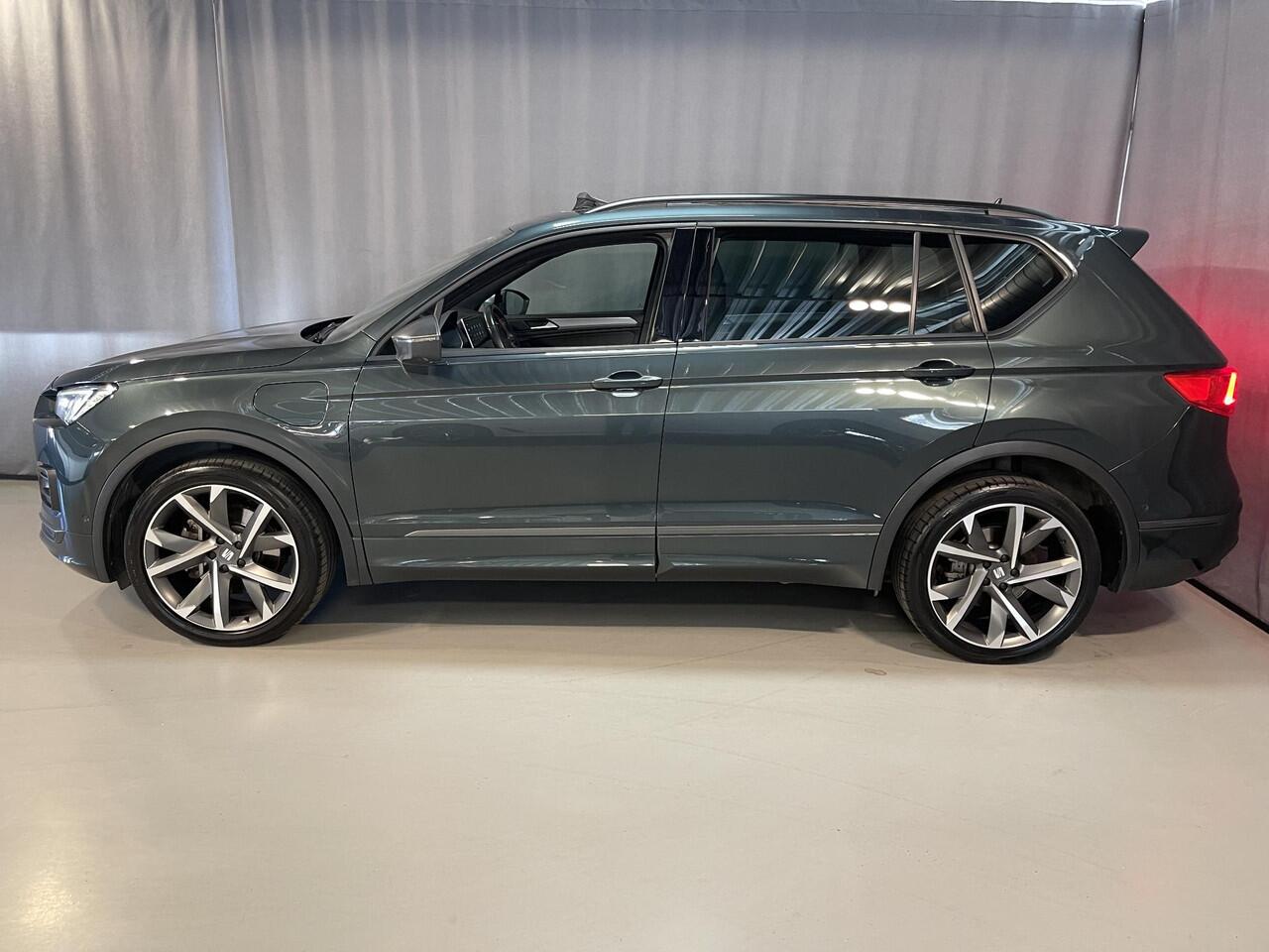 Seat Tarraco 1.4 TSI e-Hybrid PHEV FR Business Intense 20"/Panoramadak/Elektrische klep/Virtual Cockpit/360 Camera/Stuur + stoelverwarming v+a/LED/Apple Carplay & Android Auto