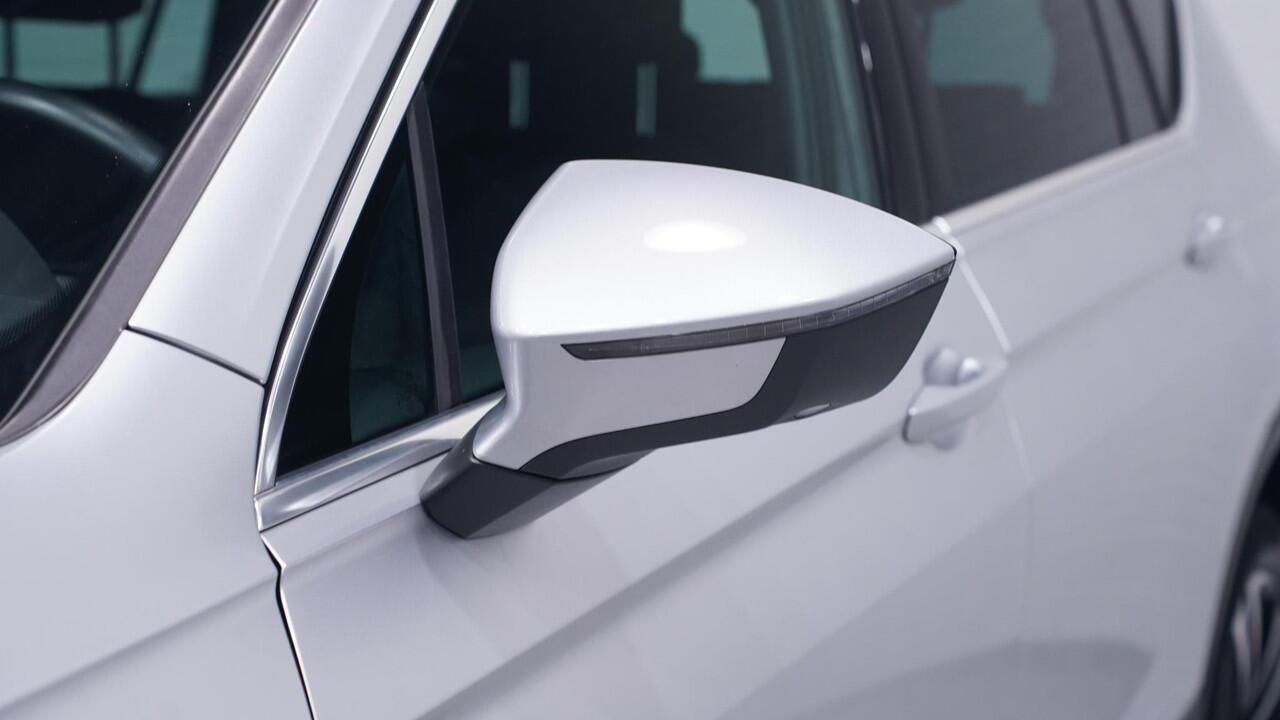 Seat Tarraco 1.5 TSI Style 7p. Navi Camera 7-Zits Apple carplay NAP Virtual cockpit El. achterklep Rijklaar!