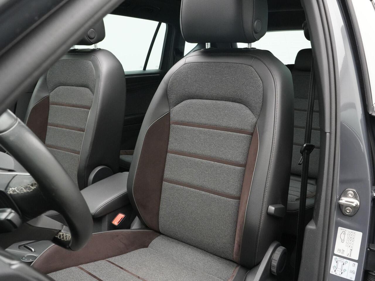 Seat Tarraco 1.4 TSI e-Hybrid 245 pk PHEV Xcellence | Panoramadak | Trekhaak | Rondomzicht camera | Stoel-/achterbankverwarming | Adaptive Cruise | Standkachel | Side Asist | 19 inch