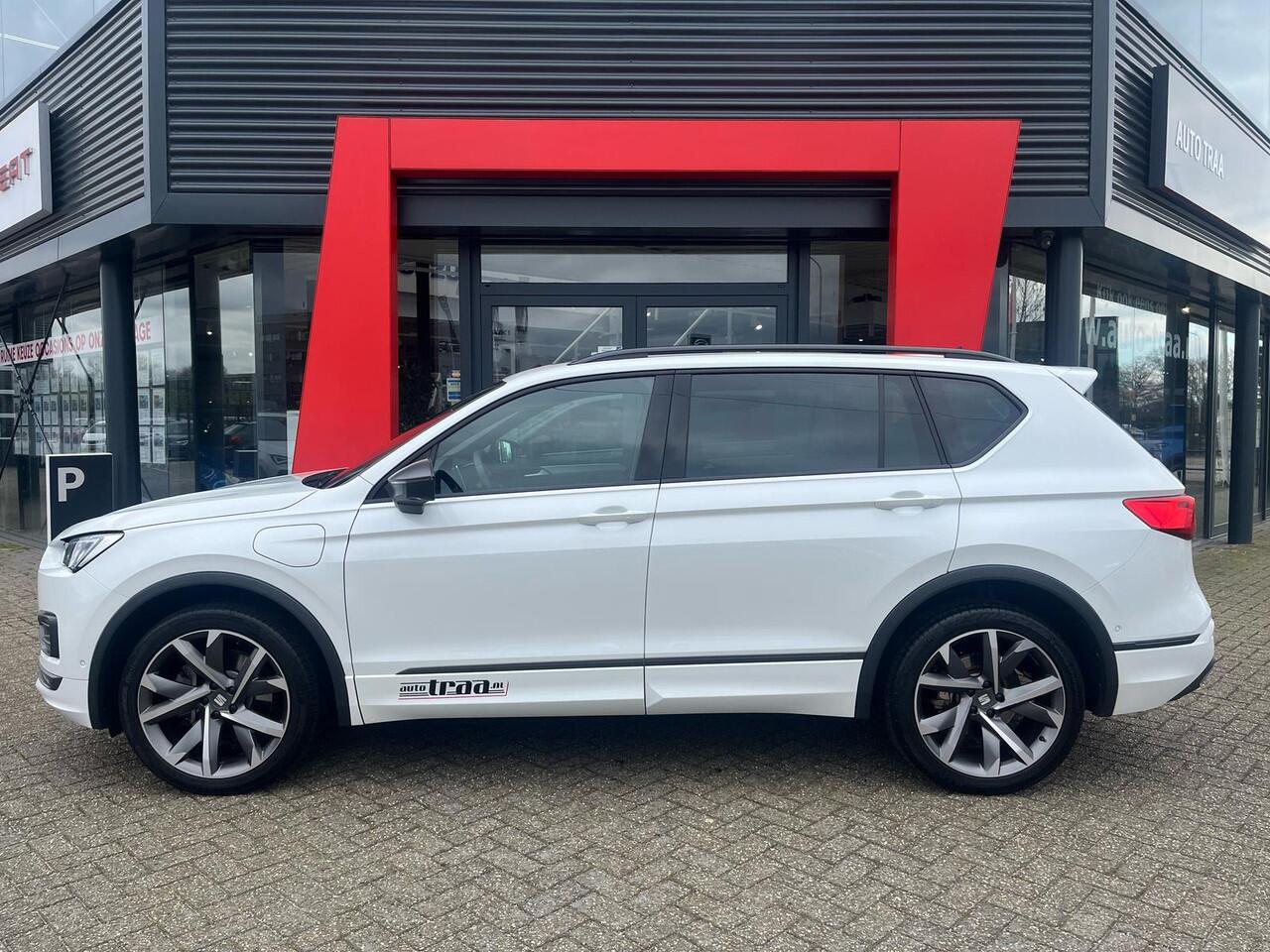 Seat Tarraco 1.4 TSI e-Hybrid PHEV FR Business / Pano / Stoelverwarm. voor + achter / Camera / Elekt. klep / Trekhaak /