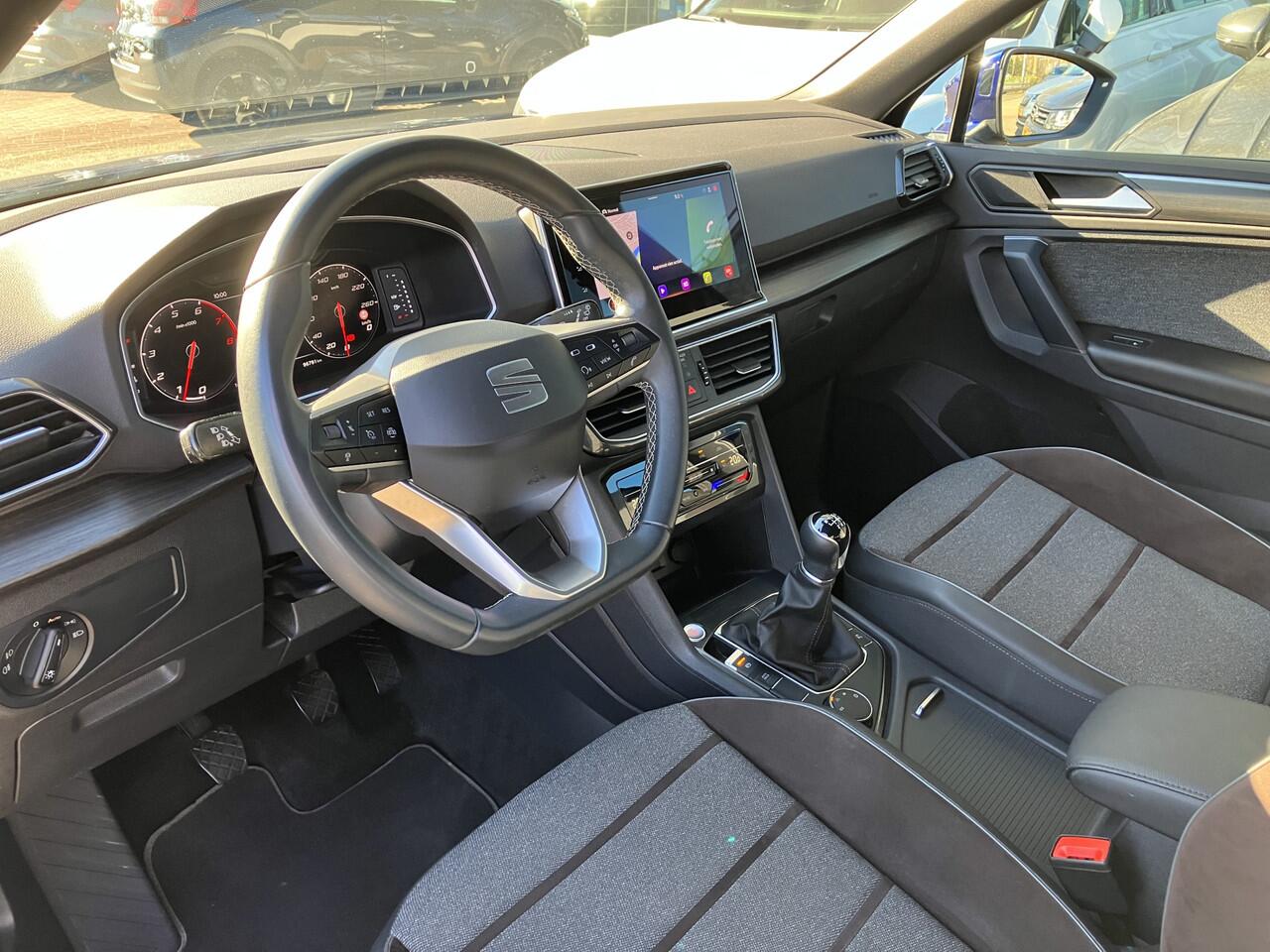 Seat Tarraco 1.5 TSI Excellence Business Intense / Metallic/ Digitale cockpit/ Led/ Keyless Start/ Elec. Achterklep/ Camera/ Zwenkhaak / Clima/ Navi/ 19 lmv