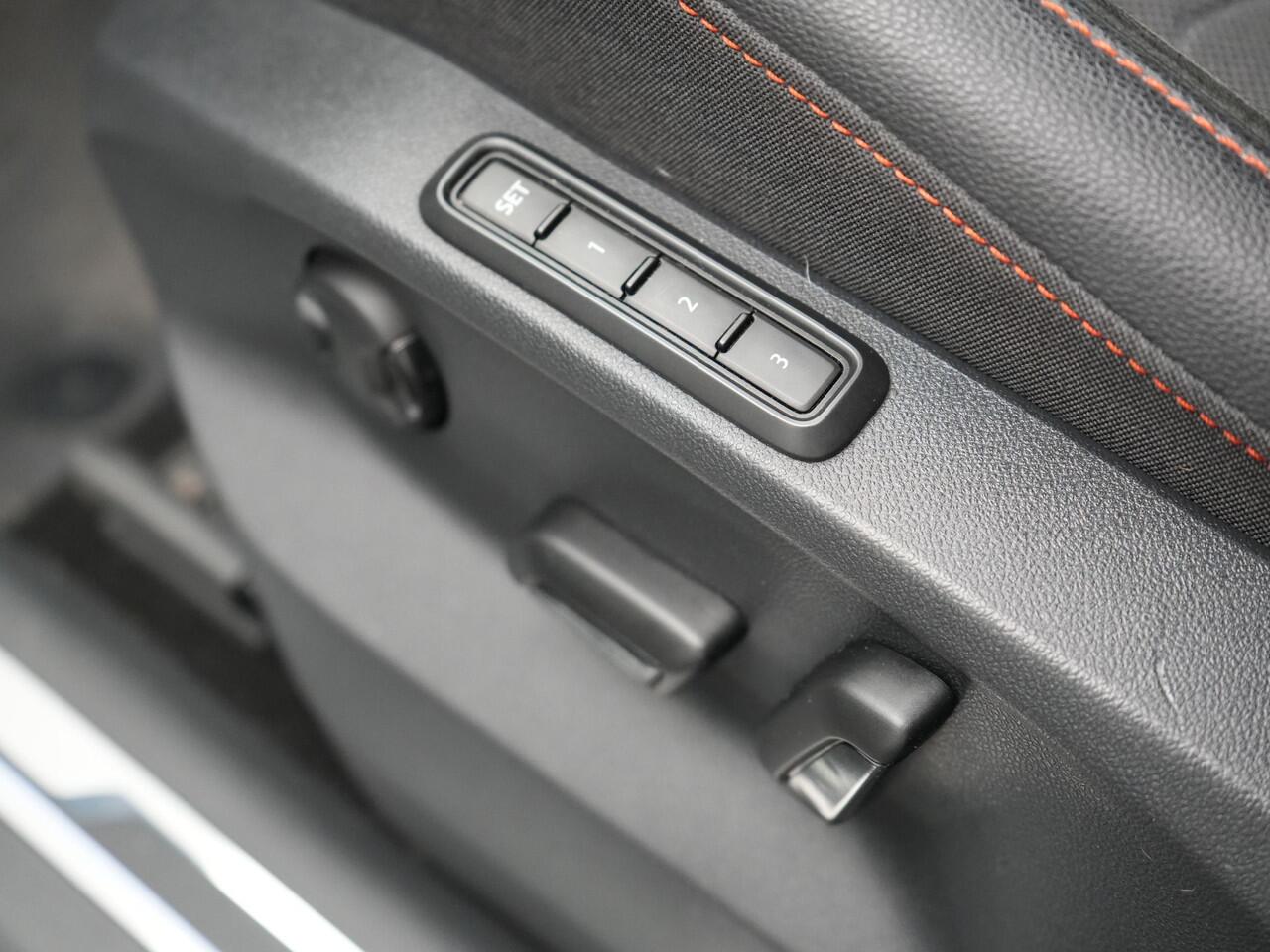 Seat Tarraco 1.4 TSI e-Hybrid FR Plug in Hybrid 245pk PHEV | Trekhaak af Fabriek | Adaptive Cruise | 360 Camera | Half Lederen Sportstoelen Memory | Carplay | Keyless |