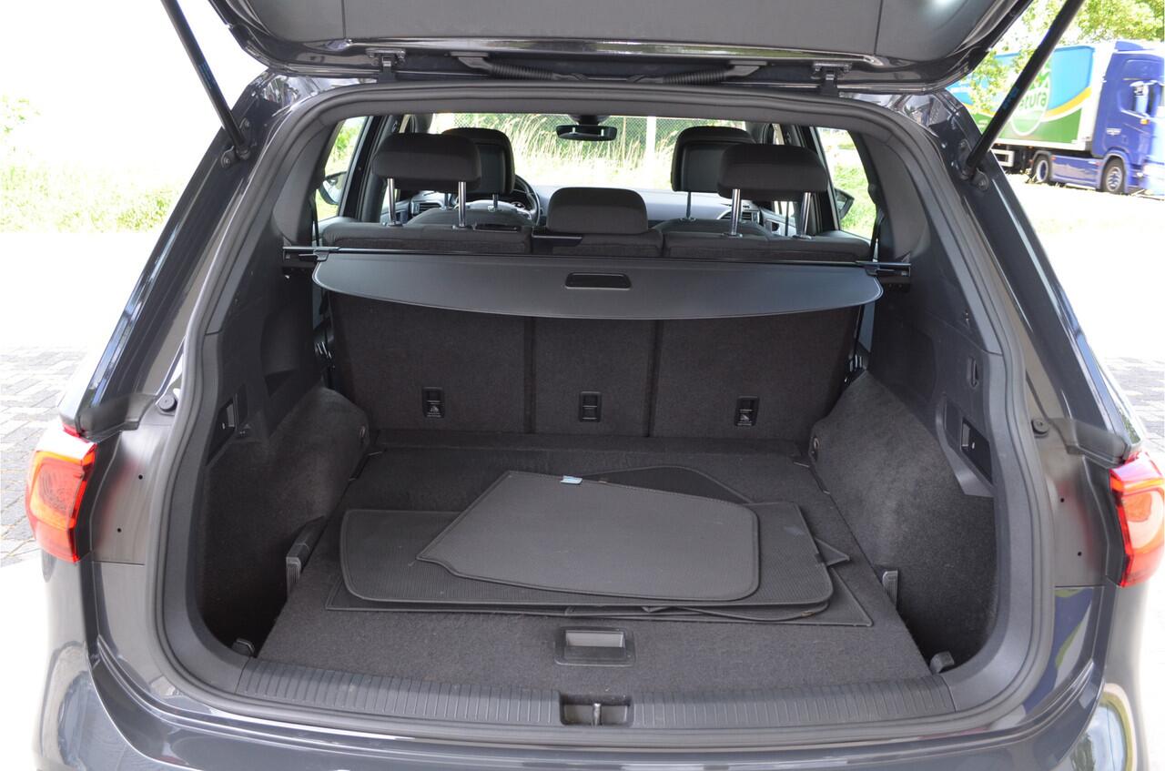 Seat Tarraco 1.5 TSI Style Limited Edition | 150PK | Virtual cockpit | Elektr trekhaak | Carplay | LED koplampen | NL auto | DAB