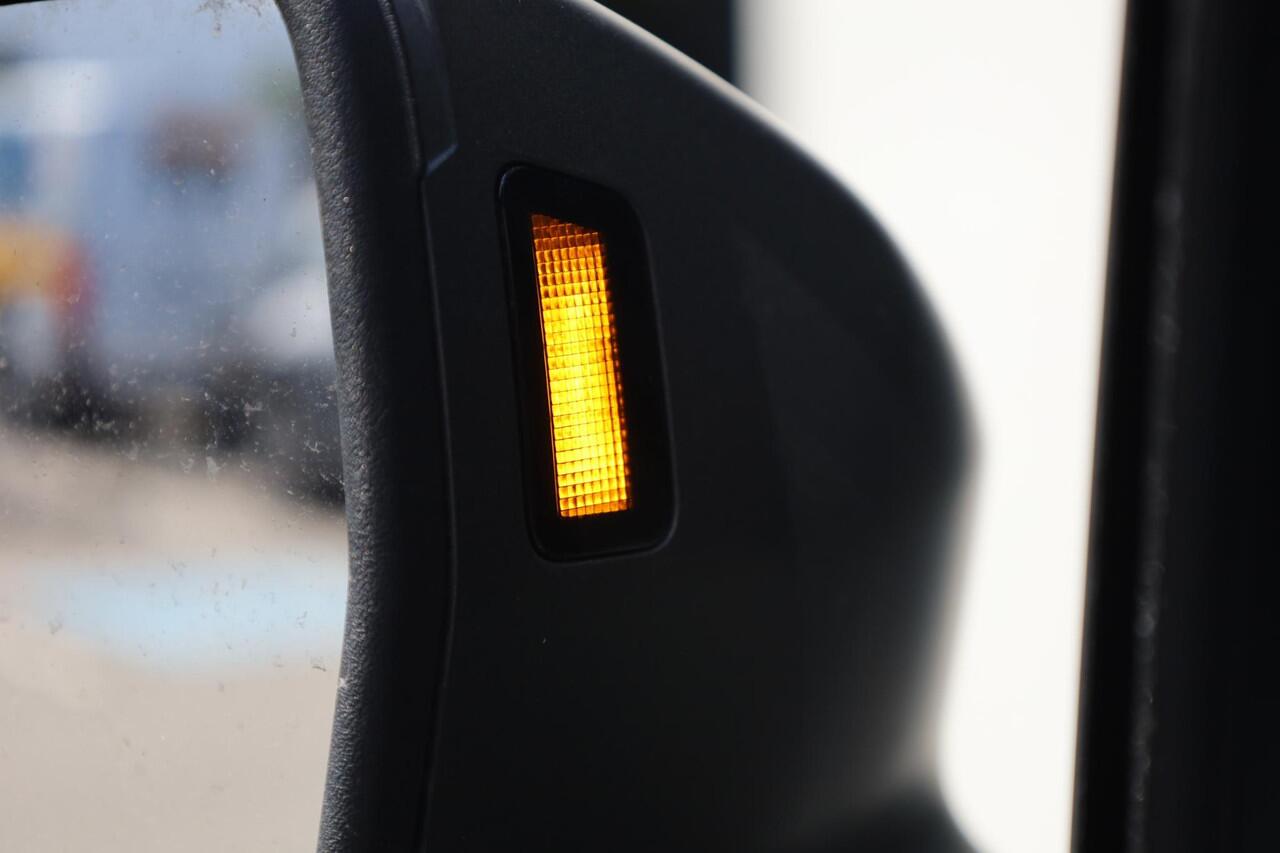 Seat Tarraco 1.4 TSI e-Hybrid PHEV FR Business 150PK / 110kW DSG, Trekhaak elektrisch uitklapbaar, Achteruitrijcamera (rear view), elektrische achterklep, keyless entry, verwarmbare voor- en achterstoelen, verwarmbaar multifunctioneel lederen stuurwiel, adaptieve crui