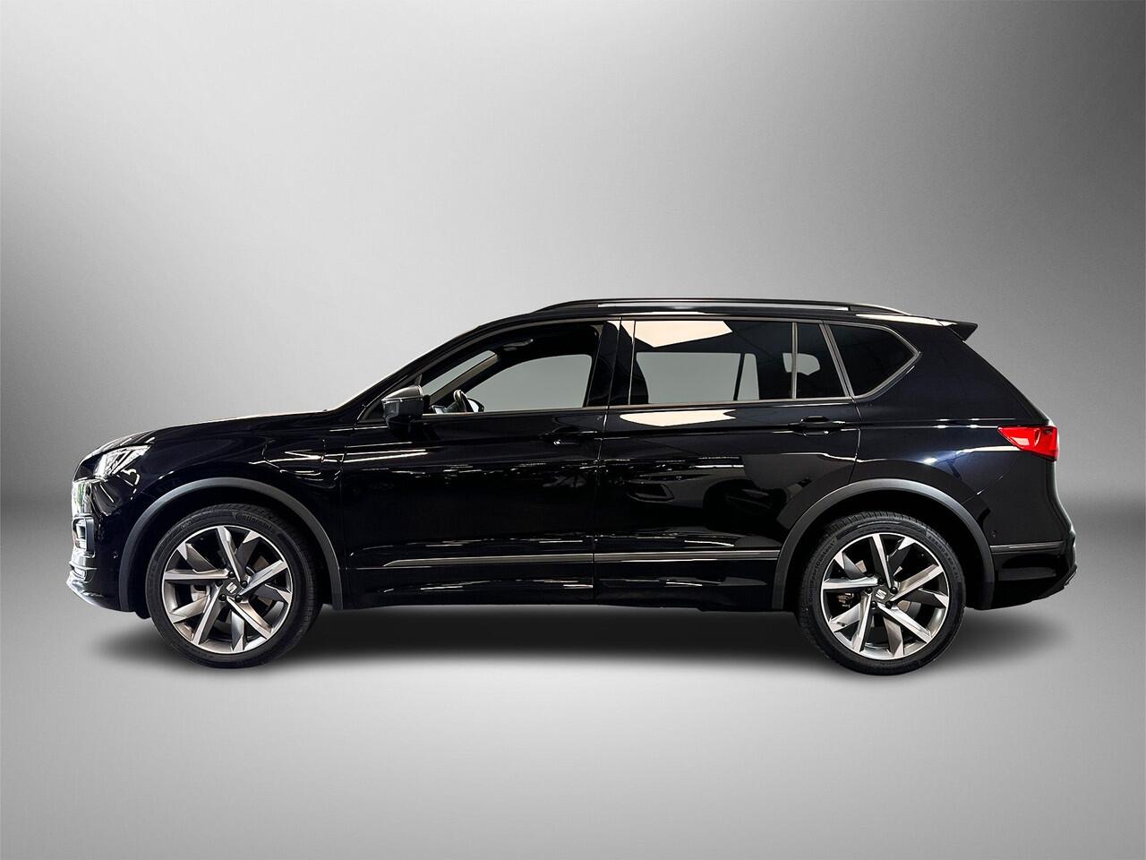 Seat Tarraco 1.4 150pk TSI e-Hybrid PHEV FR Business keyless Pakket / Stoelverwarming voor en achter / Schuif/Kanteldak