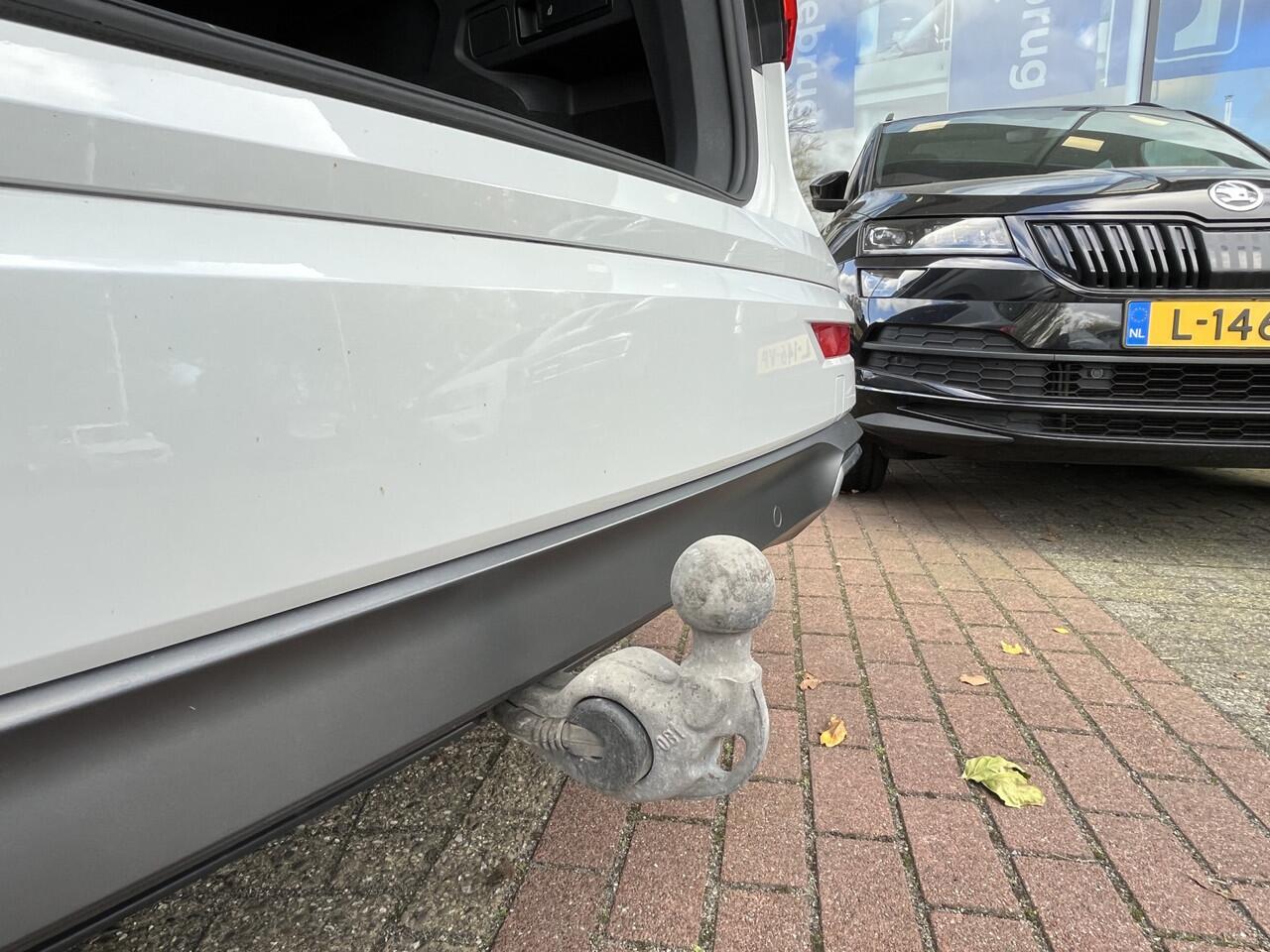 Seat Tarraco 1.4 TSI e-Hybrid PHEV FR Business Intense / Zwenkbare trekhaak / achteruitrij camera / 19'' LMV / 3-zone climate / stoelverwarming voor en achter