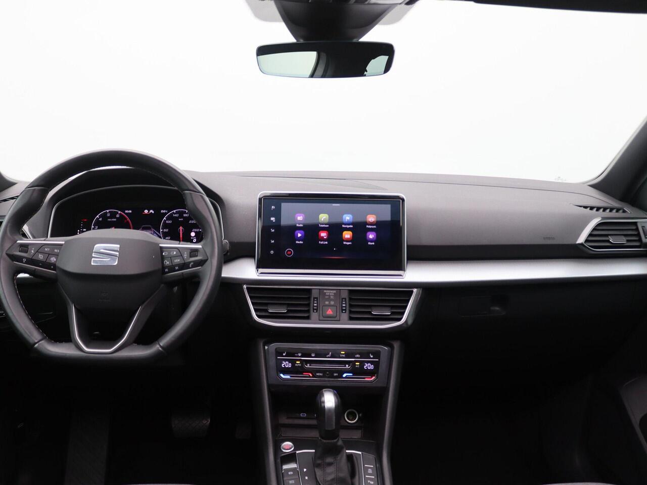 Seat Tarraco 1.5 TSI Style 7p. 150PK DSG Pano-Schuifdak, Adaptieve Cruise Controle, Beats Audio, Keyless, Side Assist, Achteruitrijcamera, Navi, Trekhaak, 17" LM Velgen