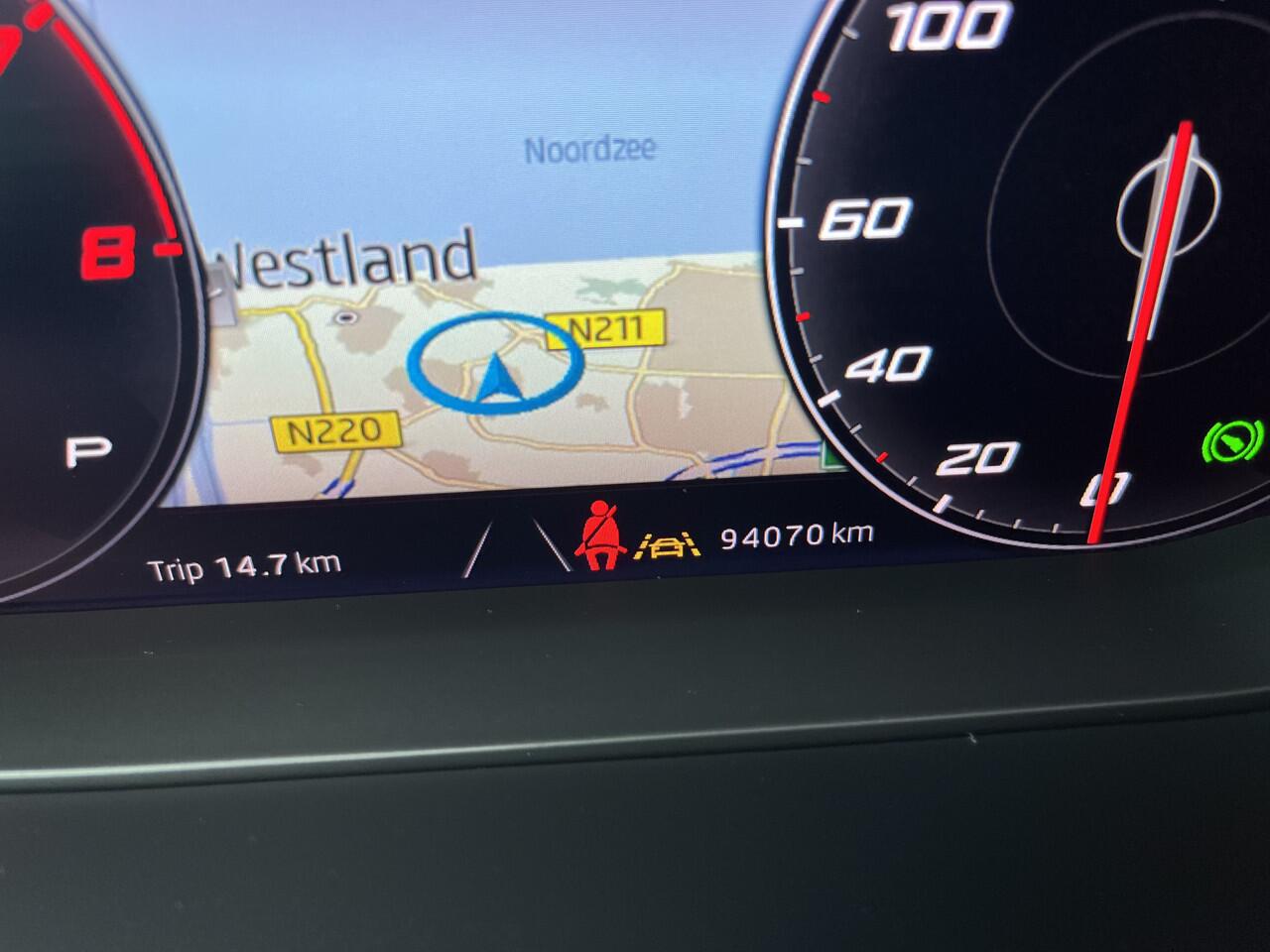 Seat Tarraco 1.5 TSI Xcellence / AUTOMAAT/ TREKHAAK/ PANO/ BEATS AUDIO/ LEDER/ ELEKTR. STOEL/ CAMERA/ PARK. SENSOREN/ LED/ 20" LMV/ ADAPT CRUISE/ DIGITAL DASH/ NAVI/ RIJ-MODI/ CLIMA/ FULL LINK/ SPRAAKBEDIENING