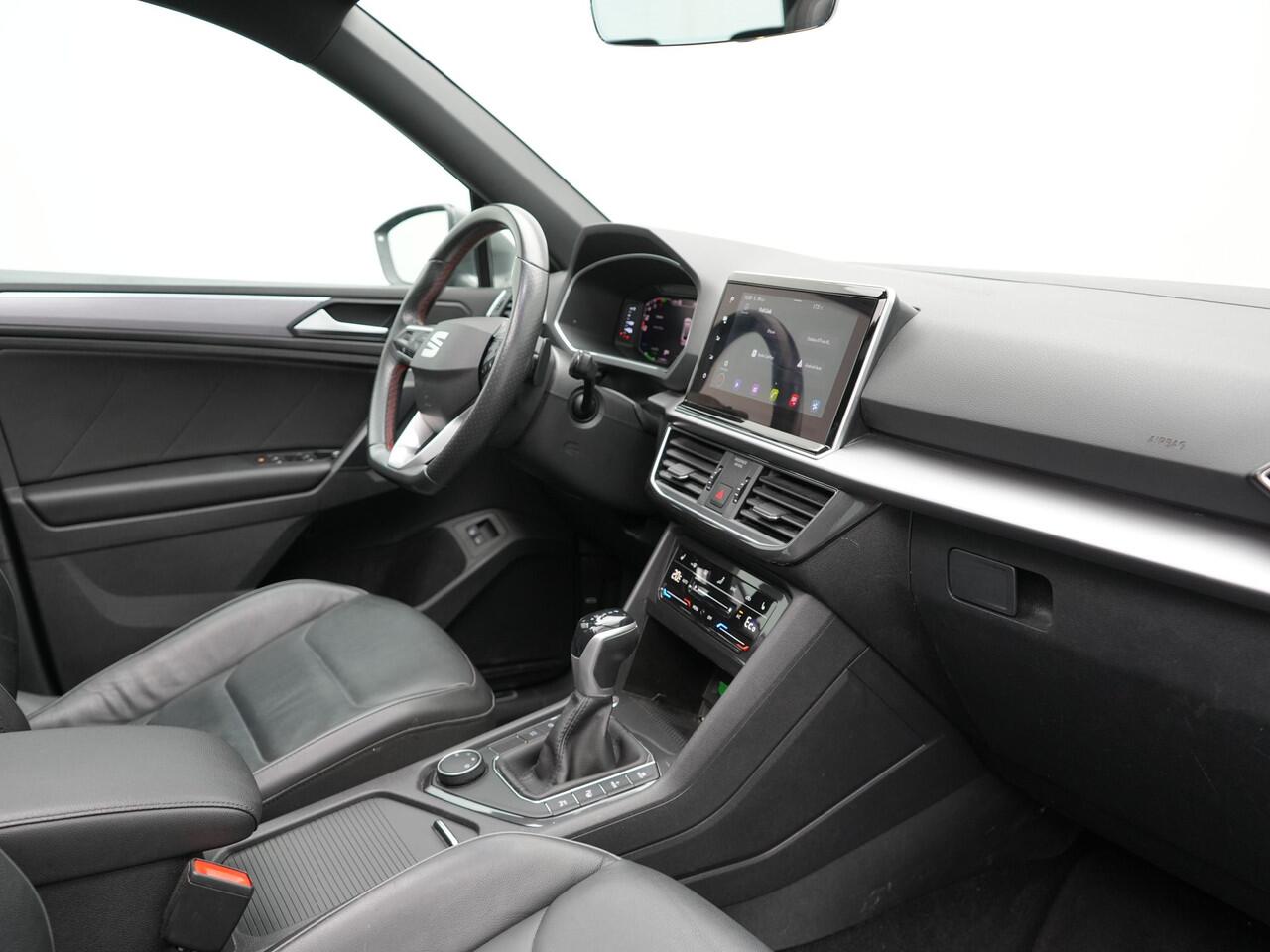 Seat Tarraco 1.4 TSI e-Hybrid FR Plug In Hybrid 245pk Dealer O.H PHEV | Panodak | Adaptive Cruise | 360 Camera | Lederen Sportstoelen Memory & Verwarmd | Apple Carplay | Keyless | Stuur & Achterbank Verwarmd | Blis | Navigatie | Virtual | DAB |