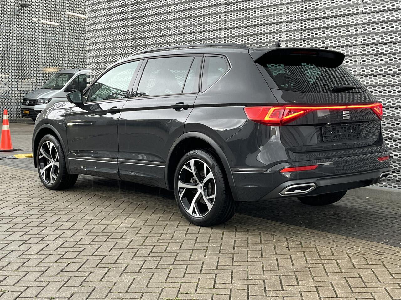 Seat Tarraco 1.4 TSI e-Hybrid PHEV 245PK FR / Memory Seat / Achteruitrijcamera / Stoelverwarming V+A / Keyless Entry-Start / LED **
