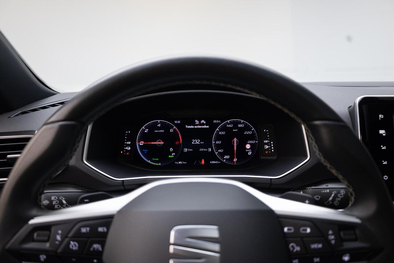 Seat Tarraco 1.4 TSI e-Hybrid PHEV Xcellence | Panoramadak | 360 camera | Safe & Driving Pack XL |Trekhaak |