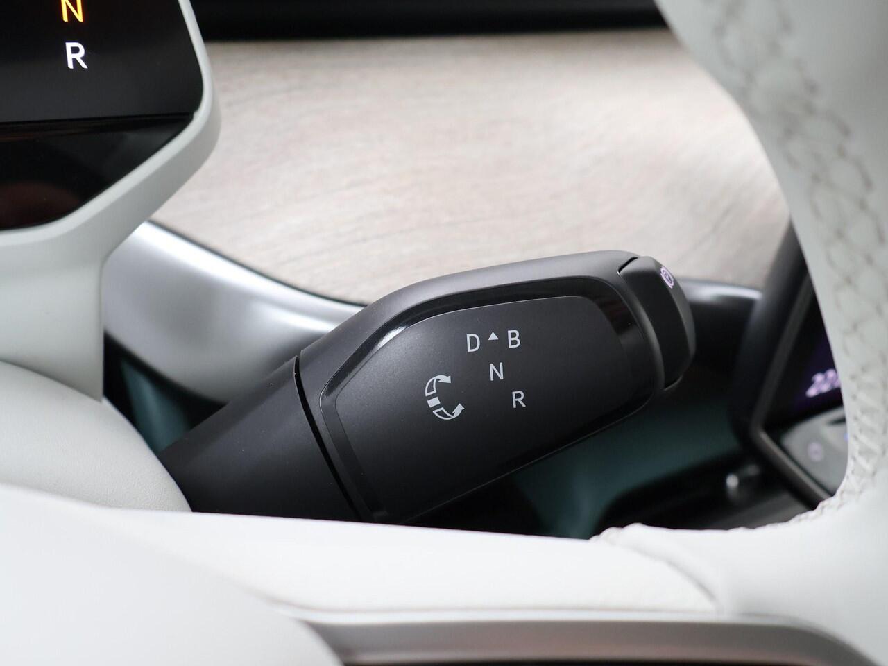 Volkswagen Pro Bulli Elektromotor 210 kW (286 pk) LWB 7-zits | Open & Close plus | Design pakket |