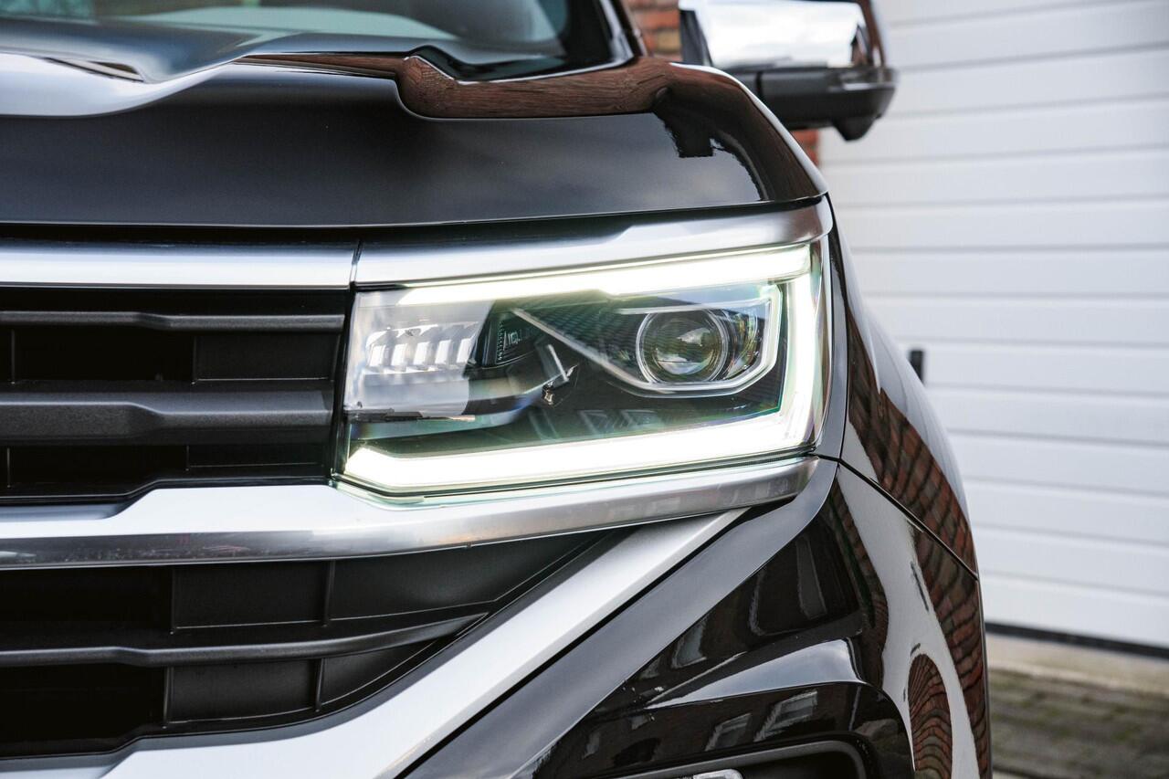 Volkswagen AMAROK 3.0 TDI V6 240PK 4-Motion Aventura ROLLO Elektr. IQ LED | Elek Rolkoffer | 2-zits. |