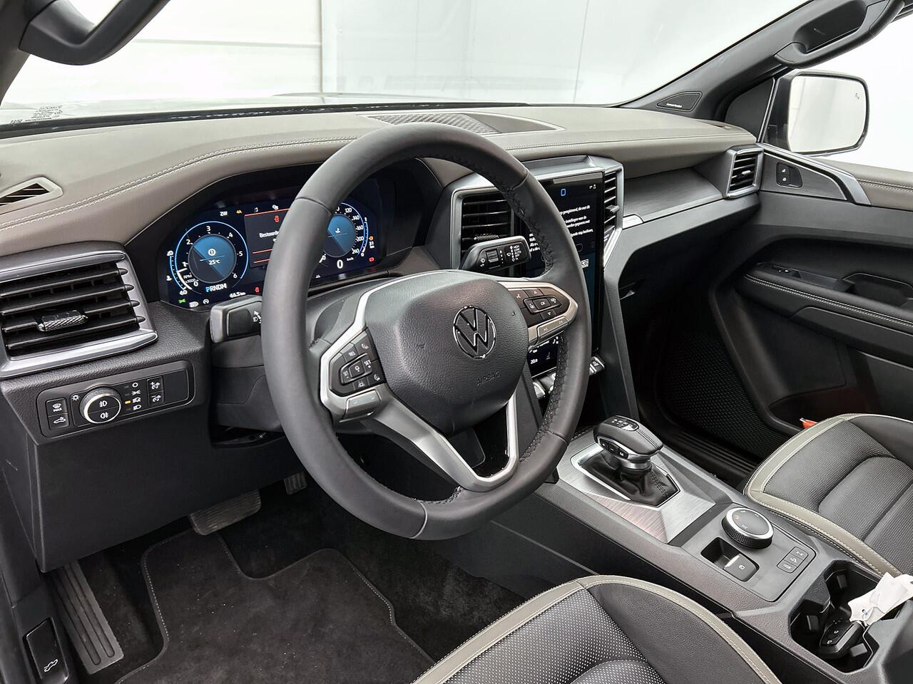 Volkswagen AMAROK 3.0 TDI 4M Aventura Plus Cab 360 Camera, Leder, 20 Inch