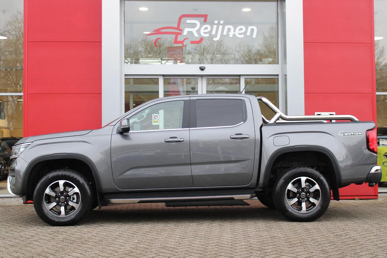 Volkswagen AMAROK 2.0 TDI 205PK 4Motion STYLE AUTOMAAT | 3500KG TREKGEWICHT! | ELEKTRISCH VERSTELBARE STOELEN | TREEPLANKEN/OPZETBEUGELS | TREKHAAK | STOEL/STUUR VERWARMING | 18" LICHTMETALEN VELGEN | LED MATRIX KOPLAMPEN | 4X4 | ADAPTIVE CRUISE CONTROL | APPLE CARPLAY/AND