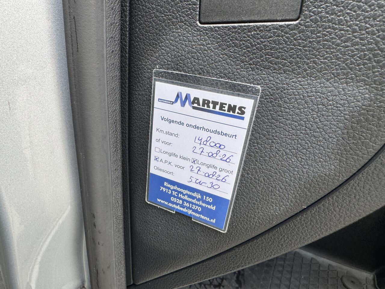 Volkswagen AMAROK 3.0 TDI V6 260pk DSG 4Motion DC Highline Lederenbekleding Navigatie Apple Carplay Laadbak inrichting Camera