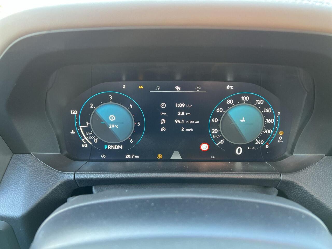 Volkswagen AMAROK Plus Cabine 3.0 TDI V6 240 pk Automaat 4x4 | Style | Rolbeugel | Trekhaak | 360 Camera | ACC | Incl. wand |