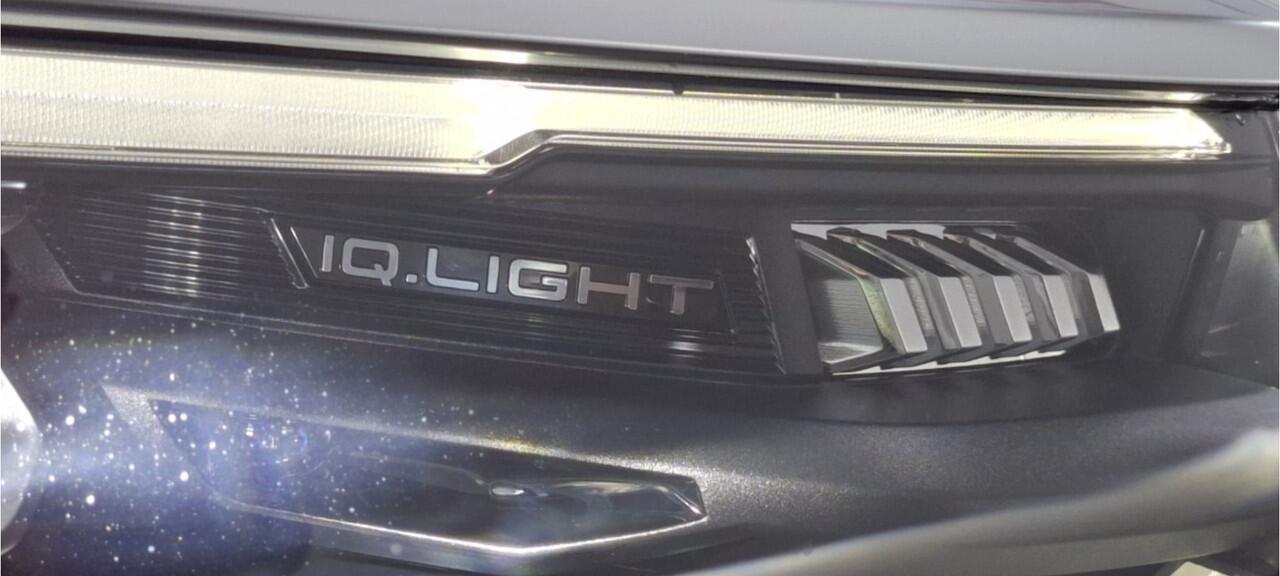 Volkswagen AMAROK live 4Motion Assist Pack 4 / Navi / Carplay / Adapt. Cruise / Camera / Dodehoek