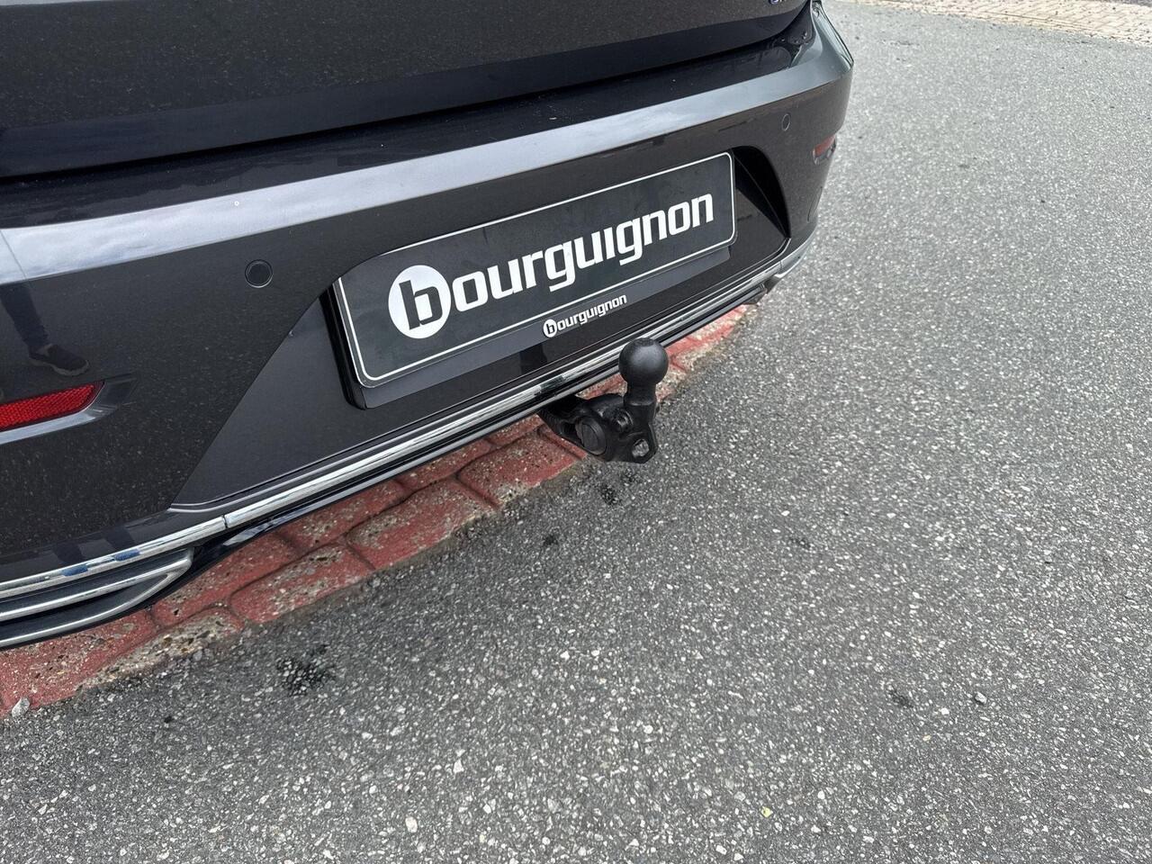 Volkswagen Arteon Shooting Brake 1.4 TSI eHybrid R-Line Business+ | PHEV | 87% SOH | Trekhaak | ACC | 218 Pk | HUD | A. Camera |