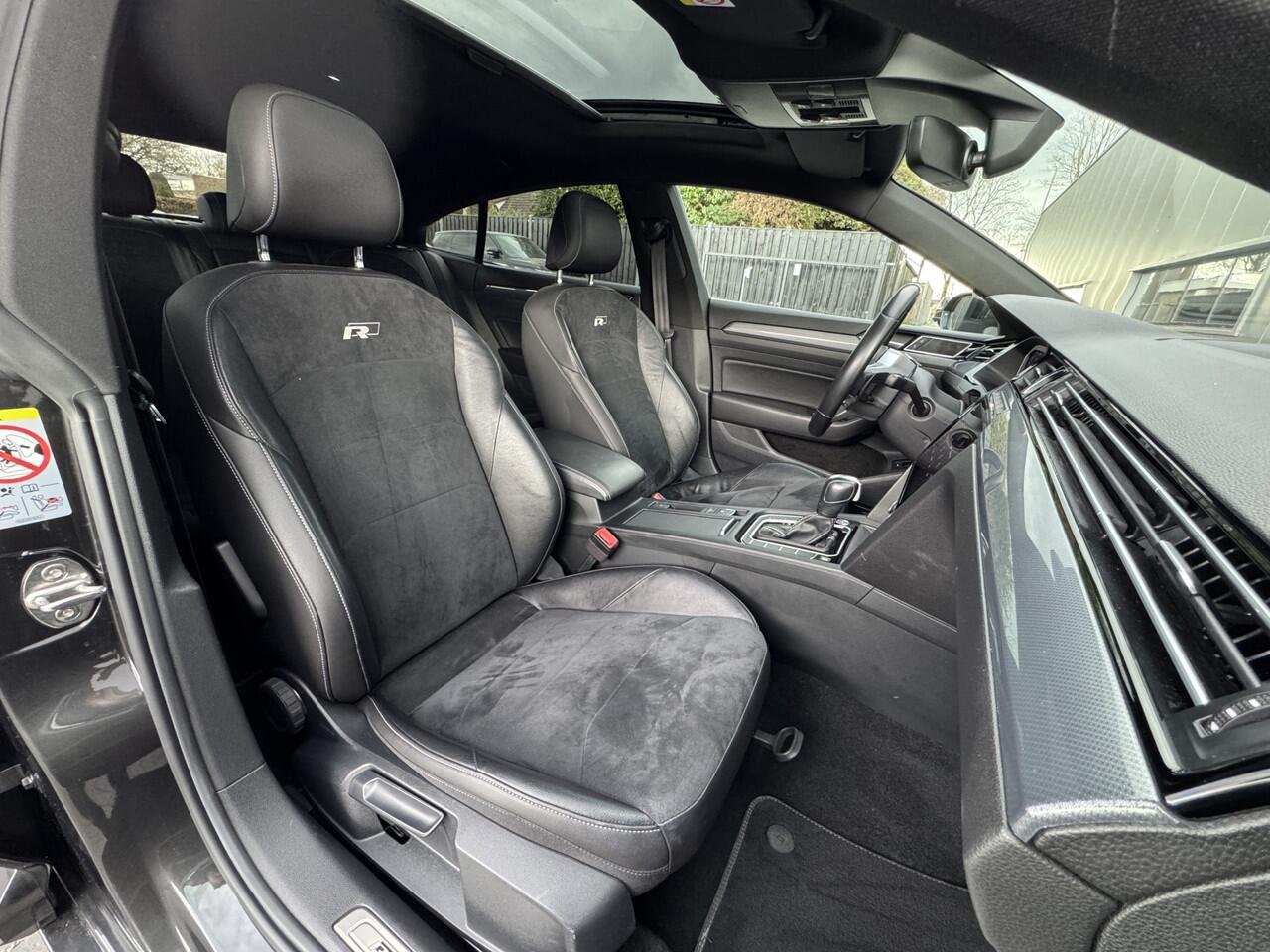 Volkswagen Arteon 2.0 TSI R-Line | Panorama | 19" | Adaptive Cruise | Keyless