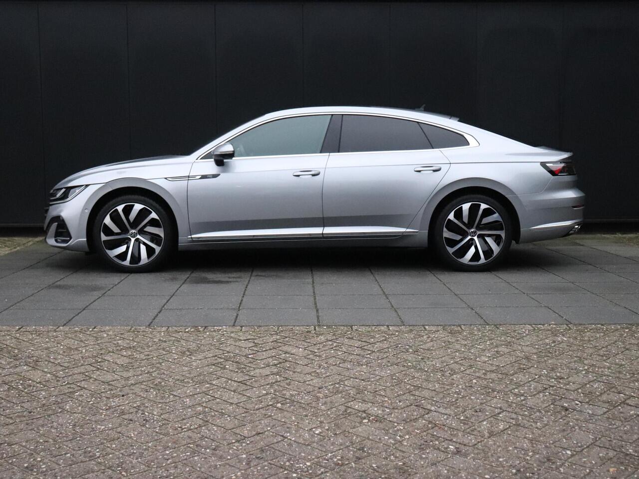 Volkswagen Arteon 1.4 TSI eHybrid R-Line Business+ | PANO-DAK | SOH 92,6% | TREKHAAK | CAMERA | HEAD-UP | STOEL/STUURVERW. | APPLE CARPLAY |