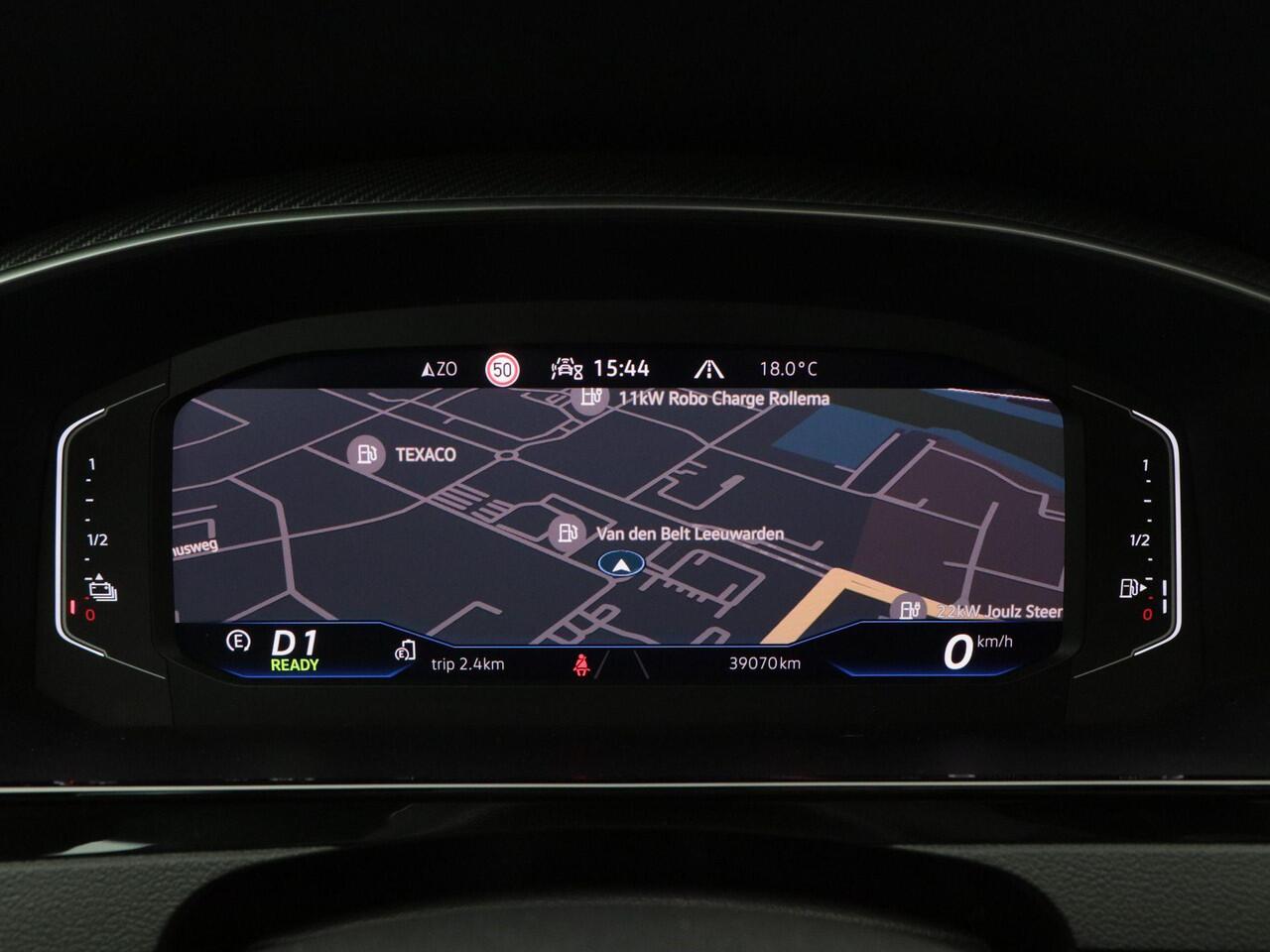 Volkswagen Arteon Shooting Brake 1.4 TSi 218 Pk Automaat eHybrid R-Line Business | Full LED | Panoramadak | Trekhaak | Adaptive Cruise | Virtual Dashboard | 19 Inch | 39.068 Km!!