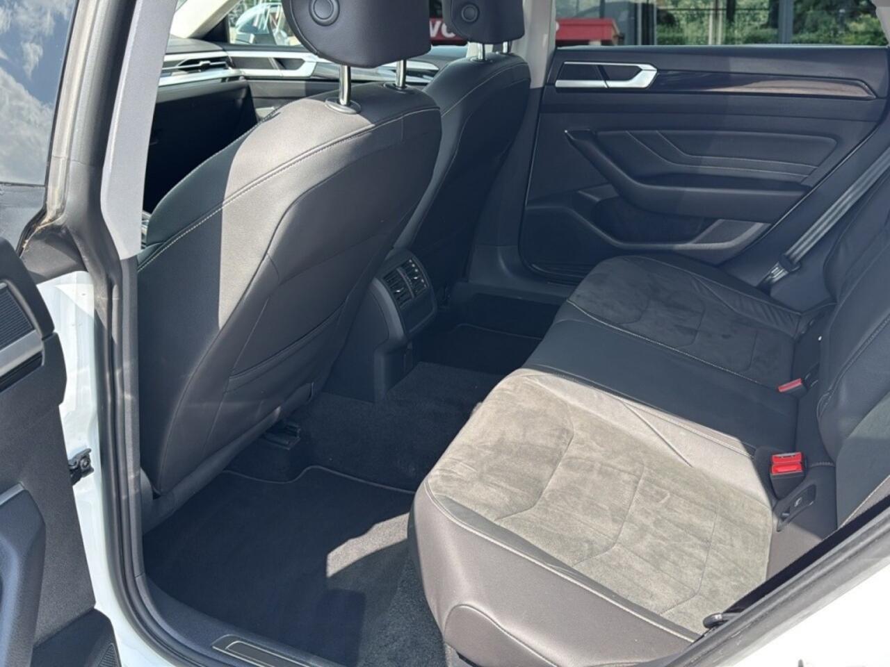 Volkswagen Arteon 1.4 TSI DSG ELEGANCE EHYBRID TREKHAAK/NAVI/ACC/PDC/STOELVERW/E-KLEP