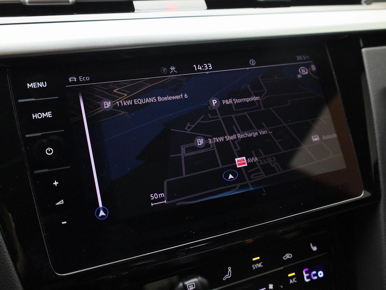 Volkswagen Arteon Shooting Brake 1.4 TSIeHybrid 160kW/218PK R-Line DSG · Panoramadak · Trekhaak · Camera · Apple/Android · Massagefunctie