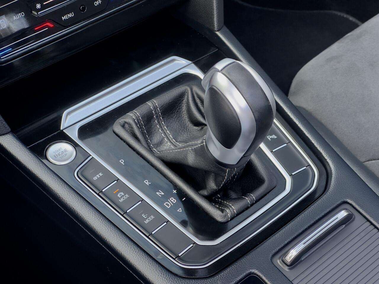 Volkswagen Arteon Shooting Brake 1.4 eHYBRID ACTIE! BETAAL NU 50% 15450 DE REST IN 2JR RENTEVRIJ FINANCIEREN