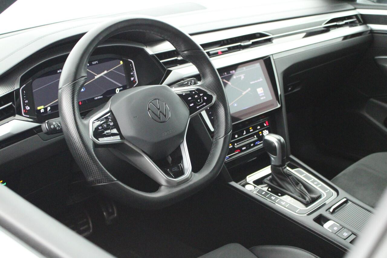 Volkswagen Arteon Shooting Brake 1.4 TSI 218pk eHybrid 2x R-Line Trekhaak Camera Keyless DCC ACC Panoramadak