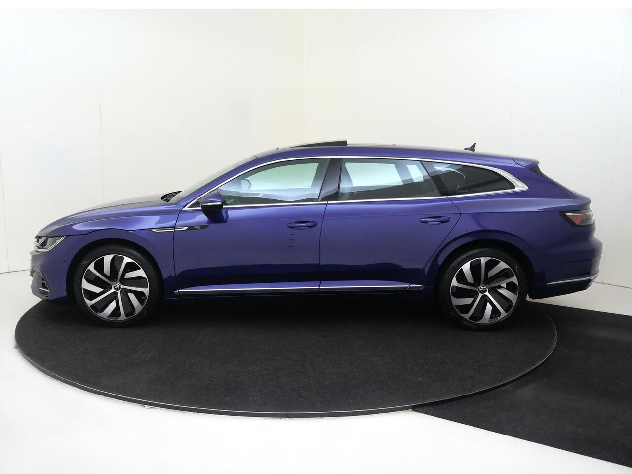Volkswagen Arteon Shooting Brake 1.4 TSI eHybrid R-Line Business+ | Panoramadak | Trekhaak | Adaptieve demping systeem | 3-zone airco | 360 camera | Parkeerassistent | Stoel- en stuurwielverwarming |