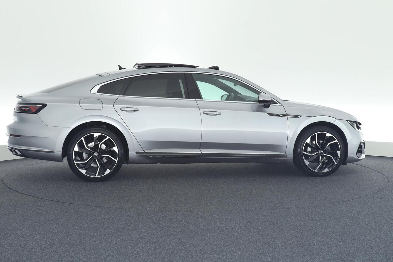 Volkswagen Arteon 1.4 TSI 218pk eHybrid R-Line Business+ Camera Keyless Panoramadak Stoelverwarming Virtual Cockpit Navigatie
