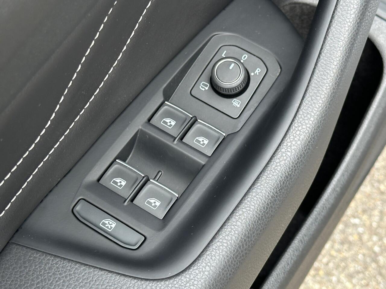 Volkswagen Arteon Shooting Brake 1.4 TSI eHybrid Elegance Business | Leder | Camera | Rijklaar incl. garantie