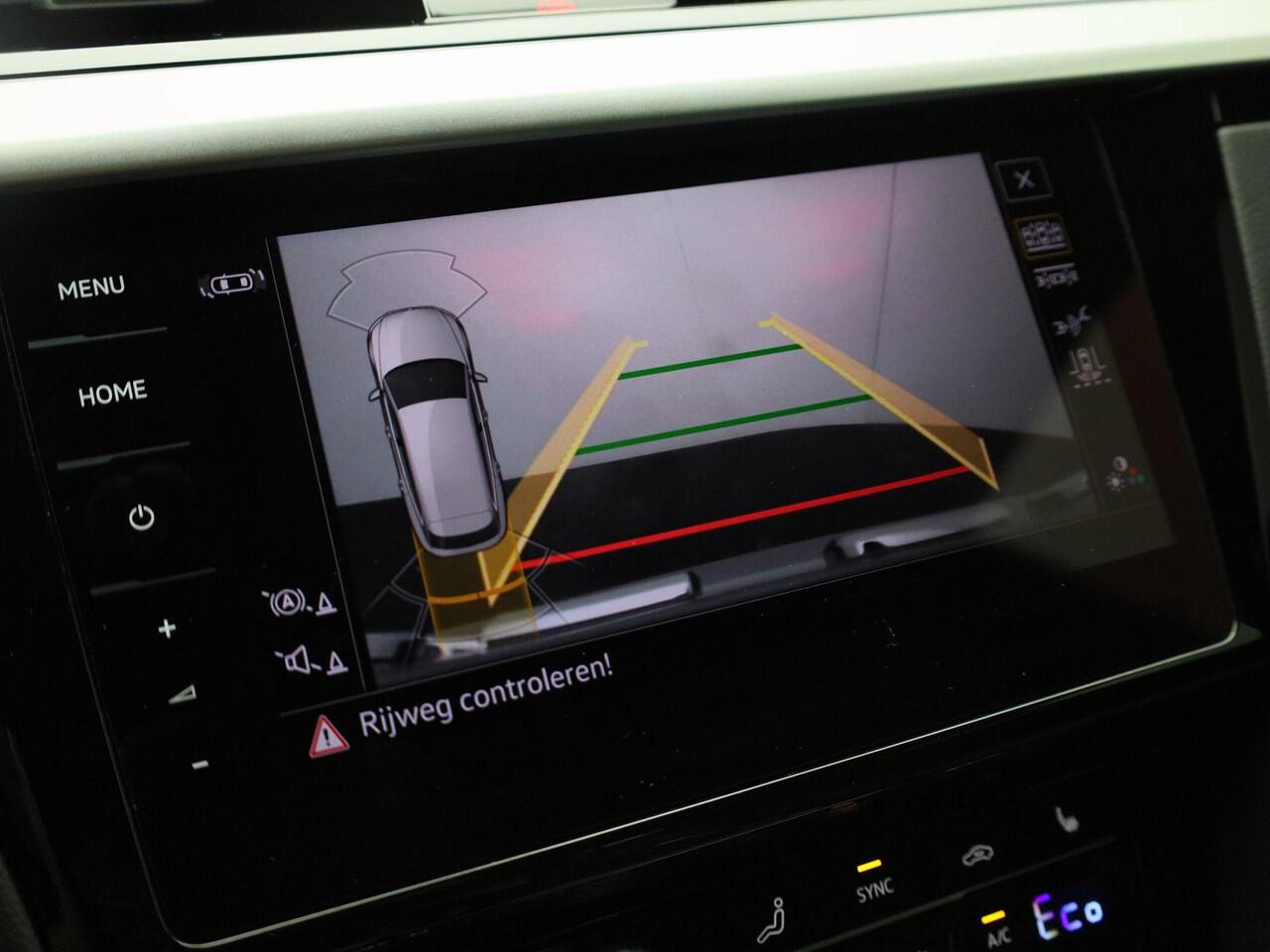 Volkswagen Arteon Shooting Brake 1.4 TSIeHybrid 160kW/218PK R-Line DSG · Panoramadak · Trekhaak · Camera · Apple/Android · Massagefunctie