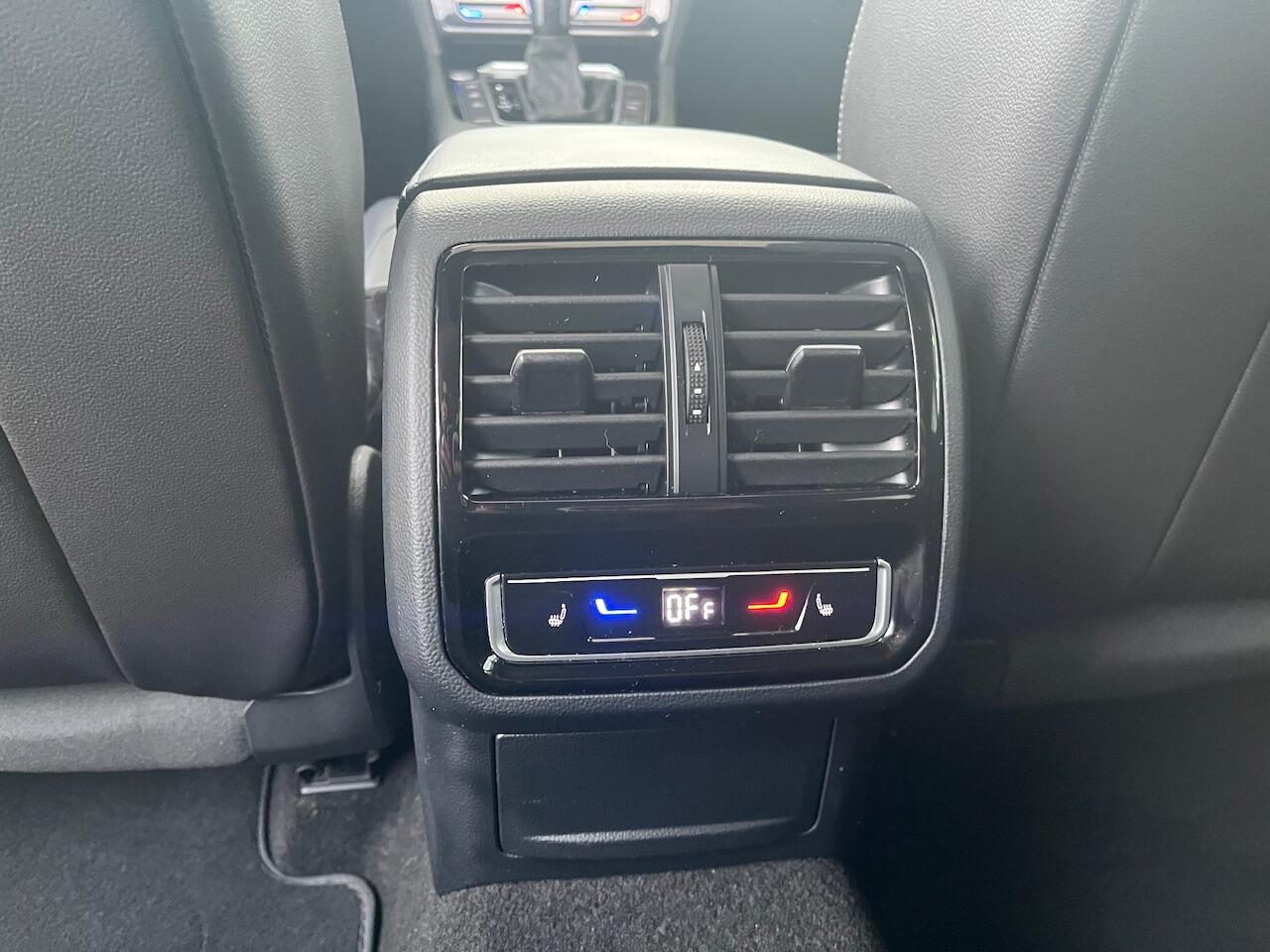 Volkswagen Arteon Shooting Brake 1.4 TSI 218PK DSG e-Hybrid Elegance Business+ / Panorama dak / Virtual cockpit / App-connect / Elec. Achterklep / Stoelverwarming V+A