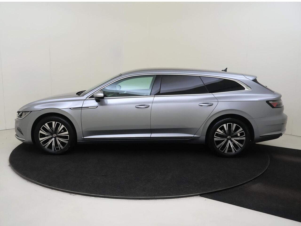 Volkswagen Arteon Shooting Brake 1.4 TSI eHybrid Elegance Business+ | Adaptieve demping | Keyless | Navigatie | Lederen bekleding | Achteruitrijcamera | CarPlay |