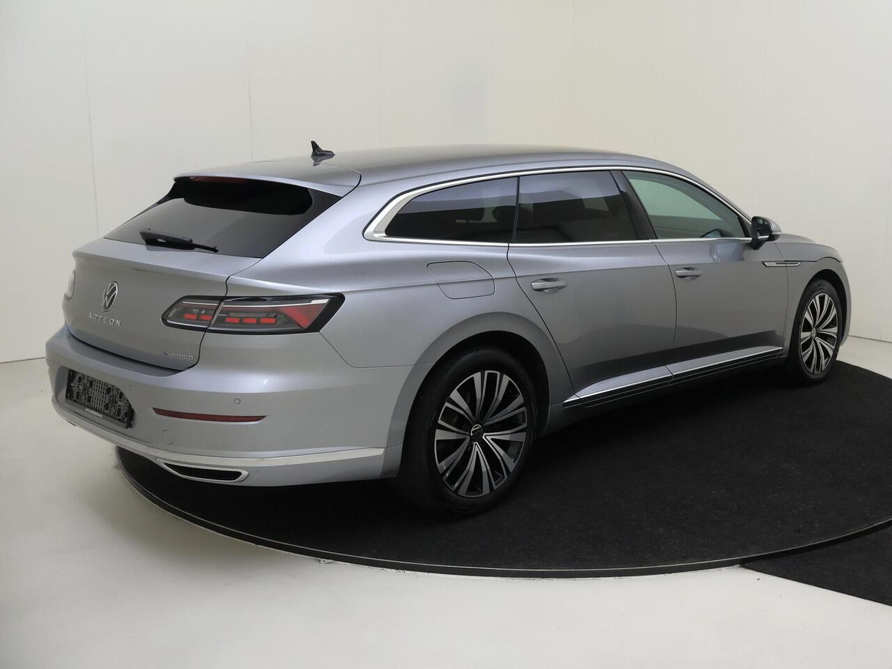 Volkswagen Arteon Shooting Brake 1.4 TSI eHybrid Elegance Business+ | Adaptieve demping | Keyless | Navigatie | Lederen bekleding | Achteruitrijcamera | CarPlay |