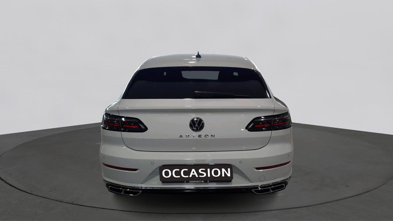 Volkswagen Arteon Shooting Brake 2.0 TSI 190pk DSG Automaat R-Line Business+ | Navi | PDC | Clima | Digital cockpit | Leer/alcantara verwarmd | El.achterklep