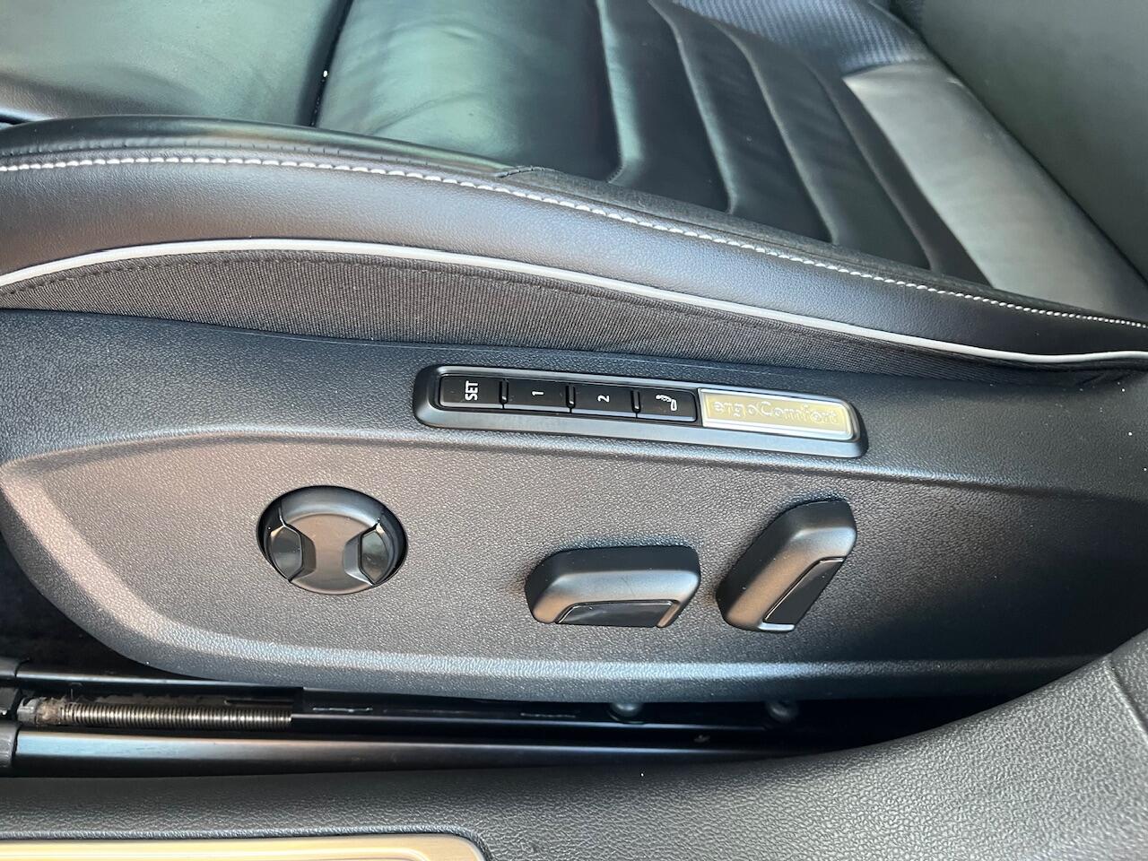 Volkswagen Arteon Shooting Brake 1.4 TSI eHybrid 218pk DSG R-Line Business+ / Panoramadak / Leder Nappa/Carbon / Memory / Trekhaak Elek. / 19" LMV / Navi Pro / Camera / Keyless / Alarm / Stoelverwarming V+A