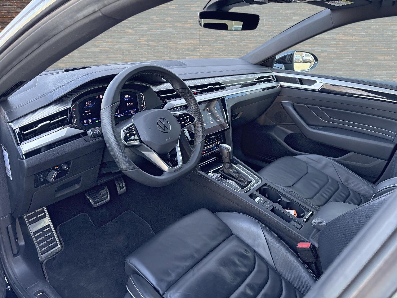 Volkswagen Arteon Shooting Brake 2.0 TSI R-Line PANODAK VIRTUAL LEDER LED NAVI 19"LMV