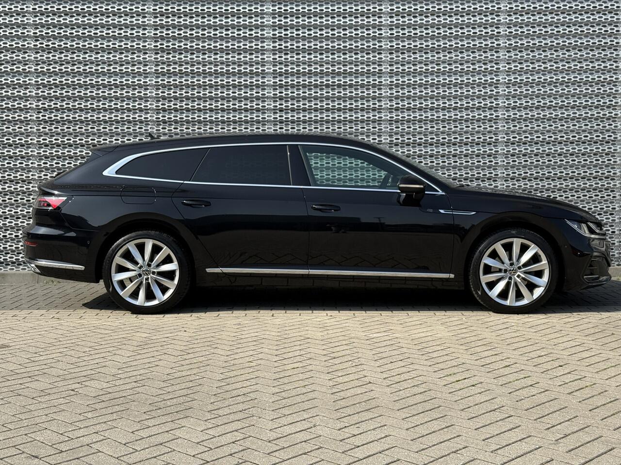 Volkswagen Arteon Shooting Brake 1.4 TSI eHybrid 218pk DSG R-Line Business / Panoramadak / R-Line Interieur & Exterieur / Virtual Cockpit / Camera / LED koplampen / Stoelverwarming Voor & Achter / 19" LMV
