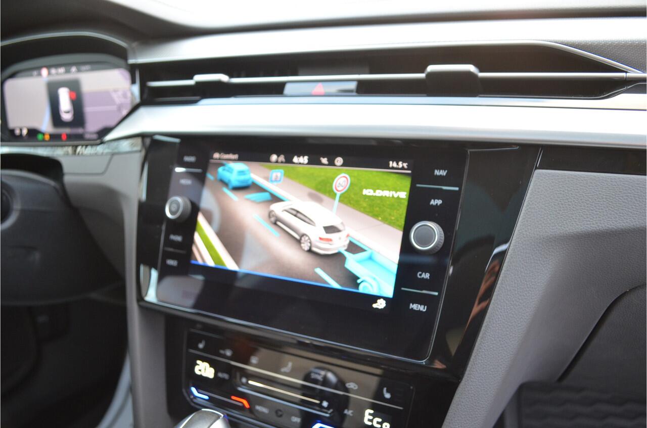 Volkswagen Arteon Shooting Brake 1.4 TSI eHybrid 273PK! Panodak Trekh. Adaptieve onderstel. Adap.Cruise. Stuur en Stoelv. 360 Camera