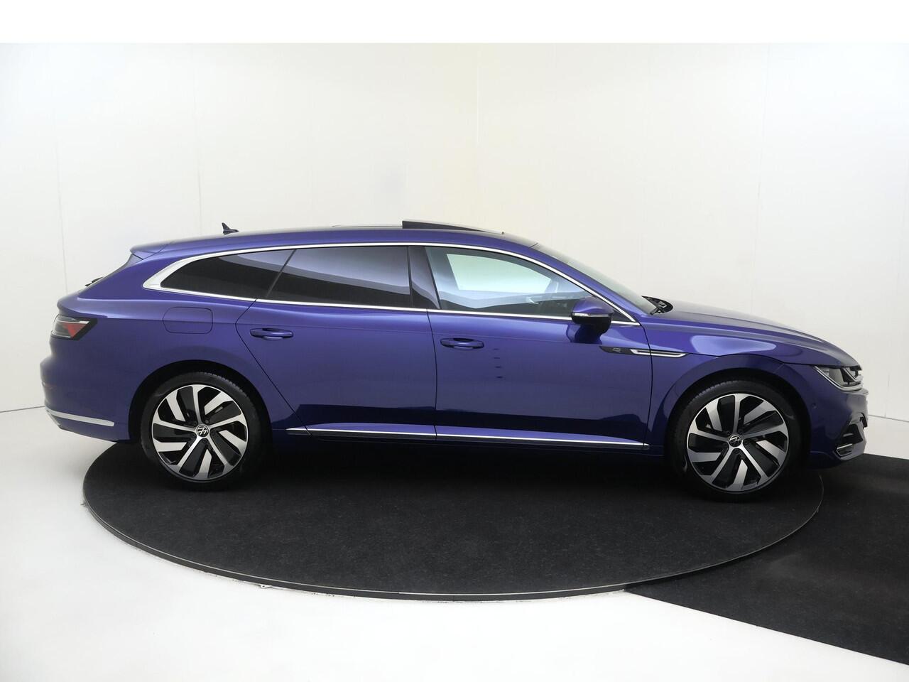 Volkswagen Arteon Shooting Brake 1.4 TSI eHybrid R-Line Business | SoH 100% | Panoramadak | 360 camera | Adaptieve demping systeem | 3-zone airco | Parkeerassistent | Dodehoek detectie | Keyless |