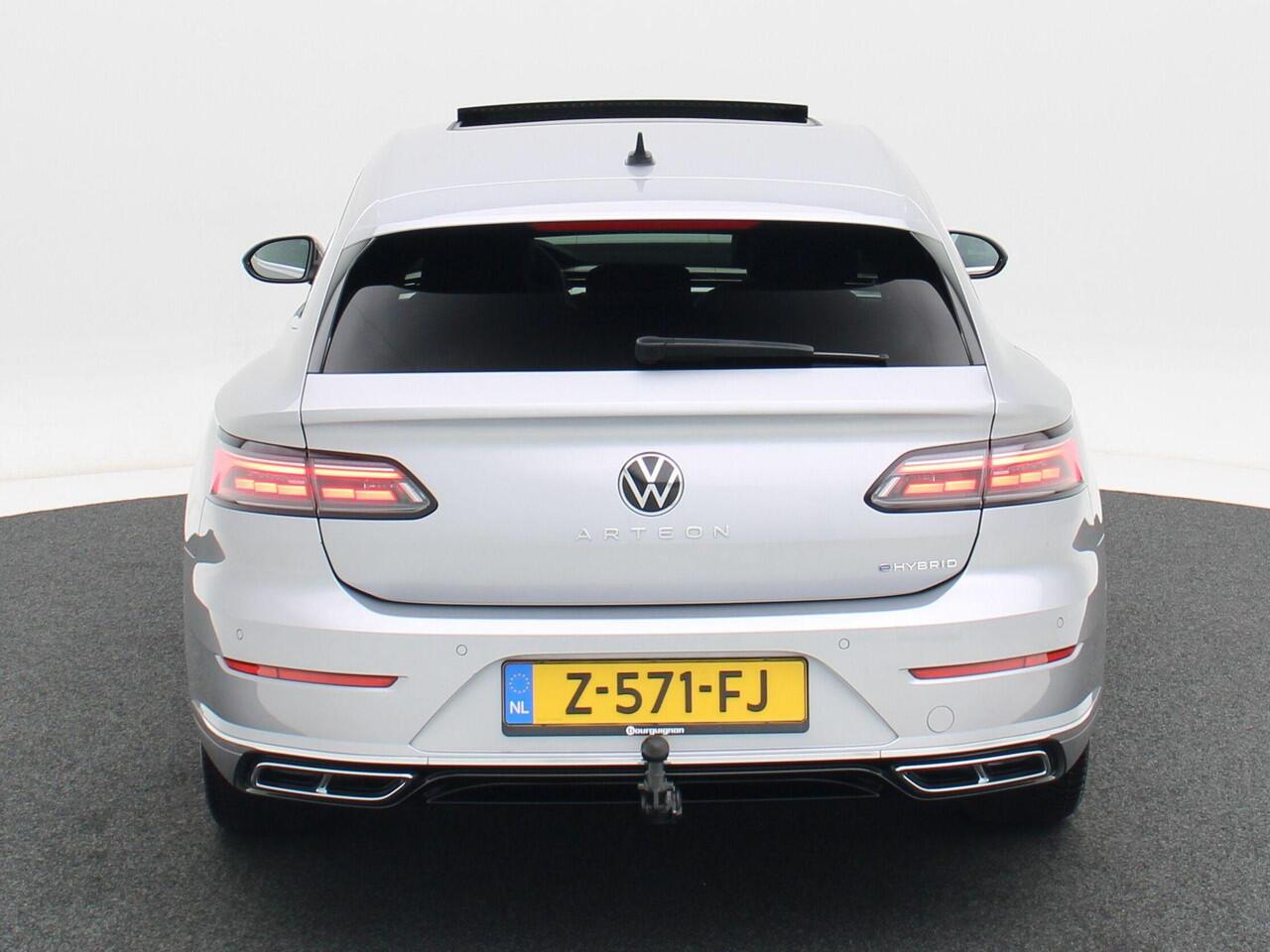 Volkswagen Arteon Shooting Brake 1.4 TSi 218 Pk Automaat eHybrid R-Line Business | Full LED | Panoramadak | Trekhaak | Adaptive Cruise | Virtual Dashboard | 19 Inch | 39.068 Km!!