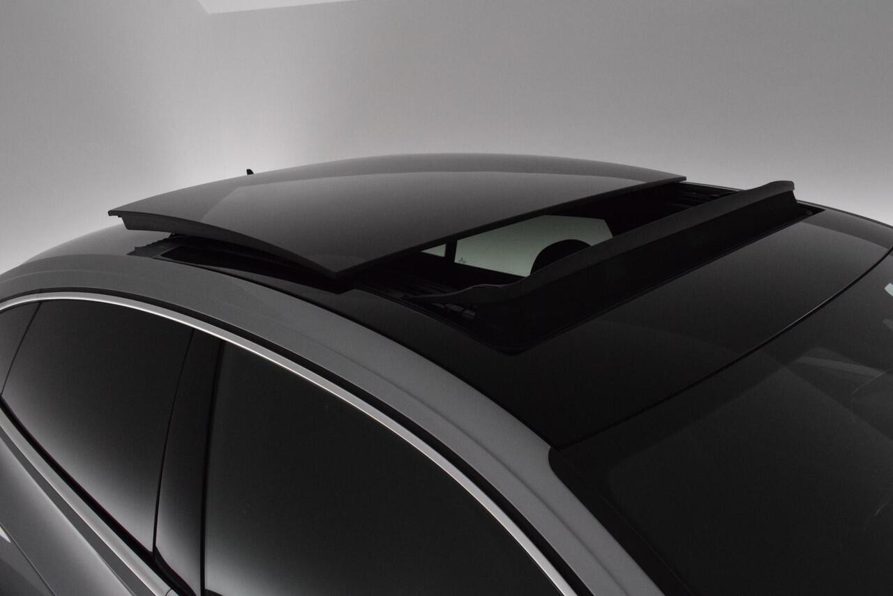 Volkswagen Arteon 1.4 TSI 218pk eHybrid R-Line Business+ Camera Keyless Panoramadak Stoelverwarming Virtual Cockpit Navigatie