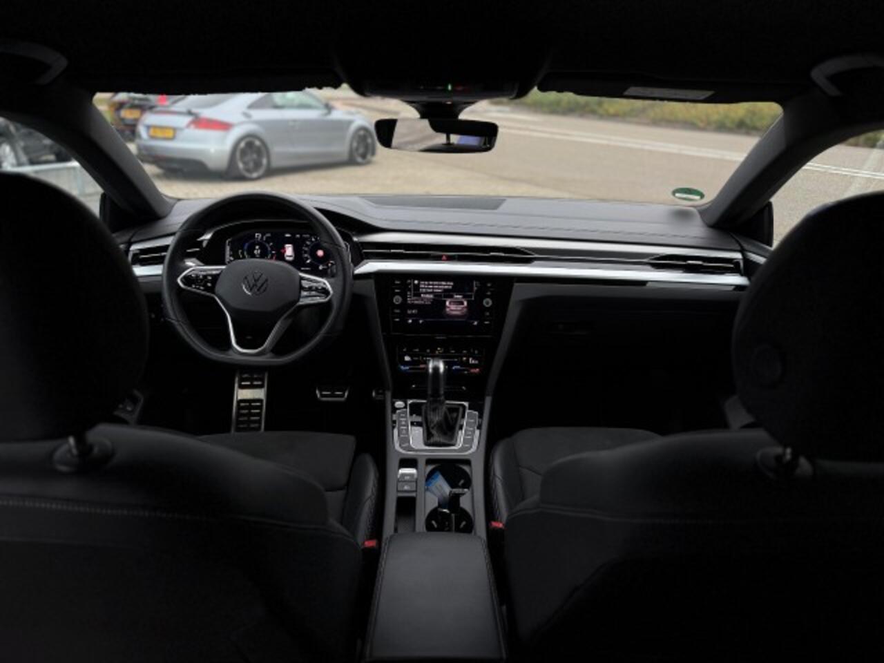 Volkswagen Arteon 1.4 TSI e HYBRID R-LINE STANDKACHEL TREKHAAK CAMERA DIGITALE COCKPIT
