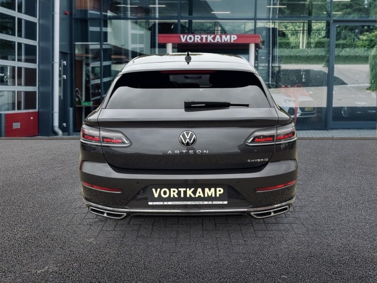 Volkswagen Arteon 1.4 TSI DSG R-LINE EHYBRID TREKHAAK/360-CAMERA/NAVI/ACC/E-KLEP/STOELVERW
