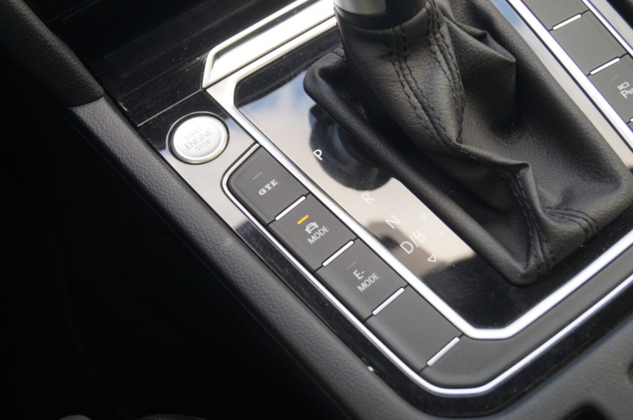 Volkswagen Arteon 1.4 TSI eHybrid Elegance Business Plus -PANO-LEER-