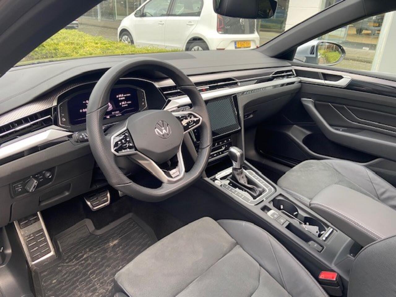 Volkswagen Arteon Shooting Brake 1.4 TSI eHybrid R-Line Business+ / PANODAK / 360"CAMERA / APP.Connect / NAVI / Elektr. Trekhaak